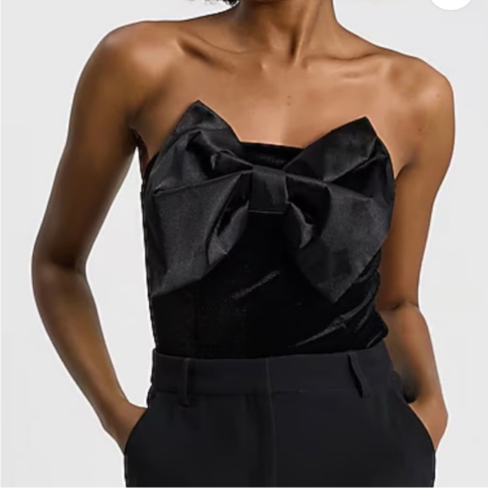 Express Black Bow Detail Strapless stretch bodysuit velvet blouse tube top M XL